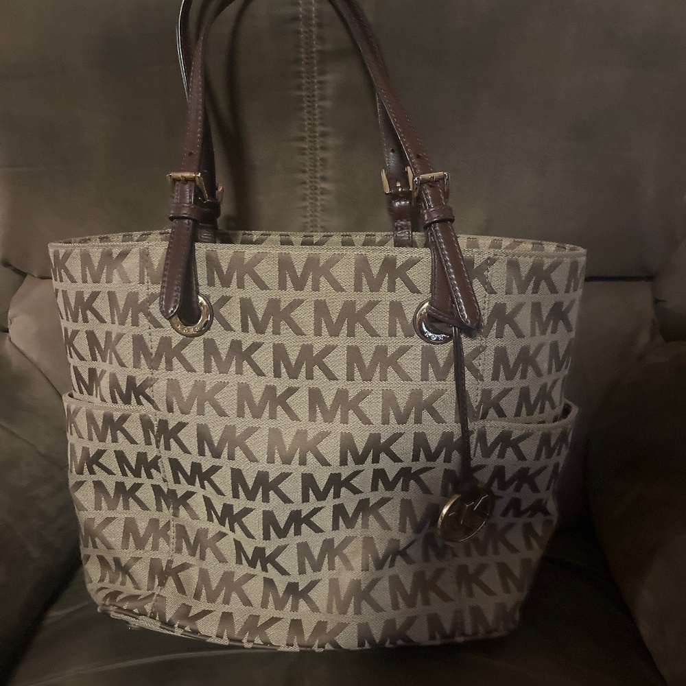 Michael kors tote bag